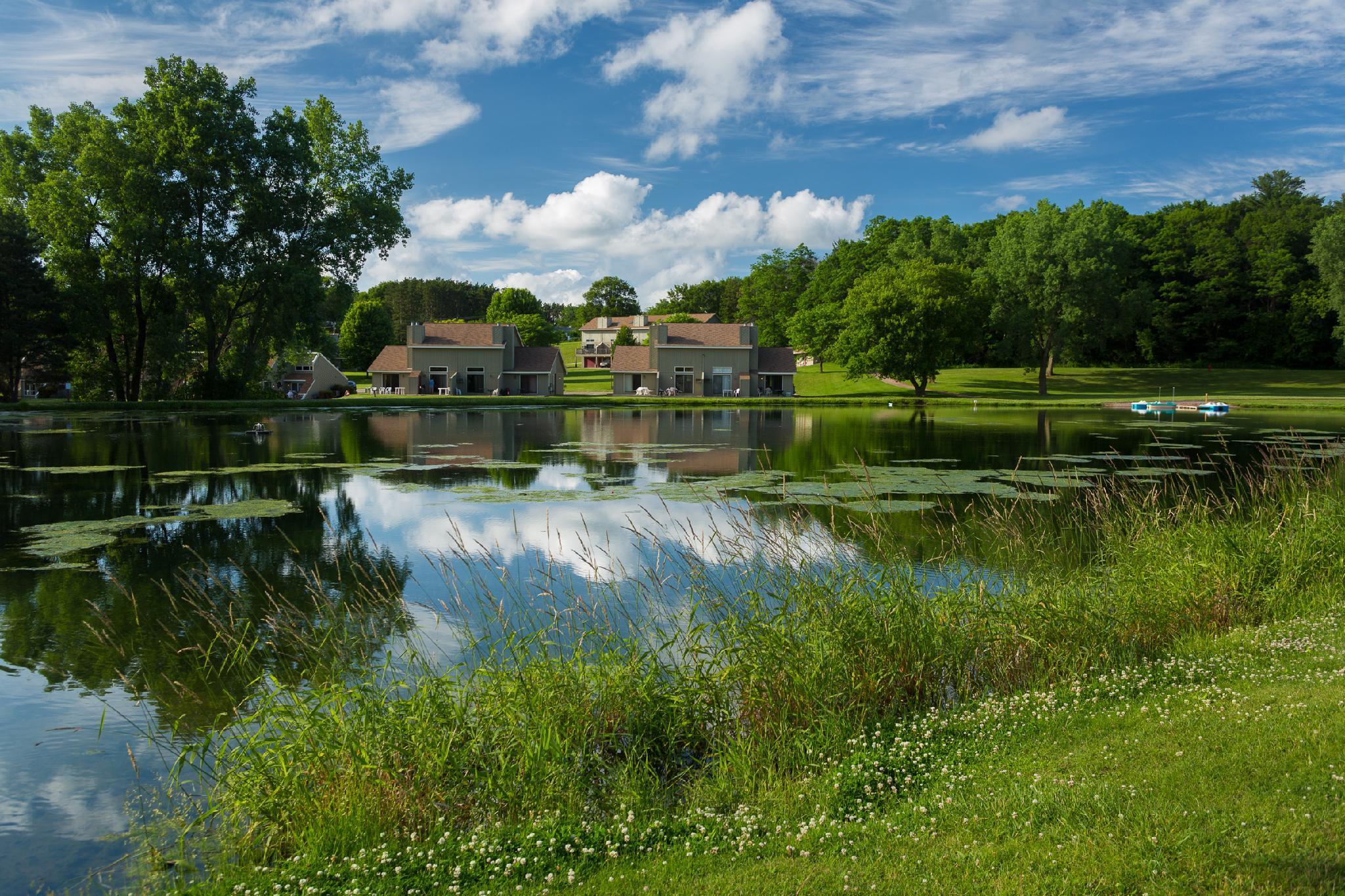 Tamarack Wisconsin Dells, A Ramada By Wyndham Hotel Lake Delton Exterior foto